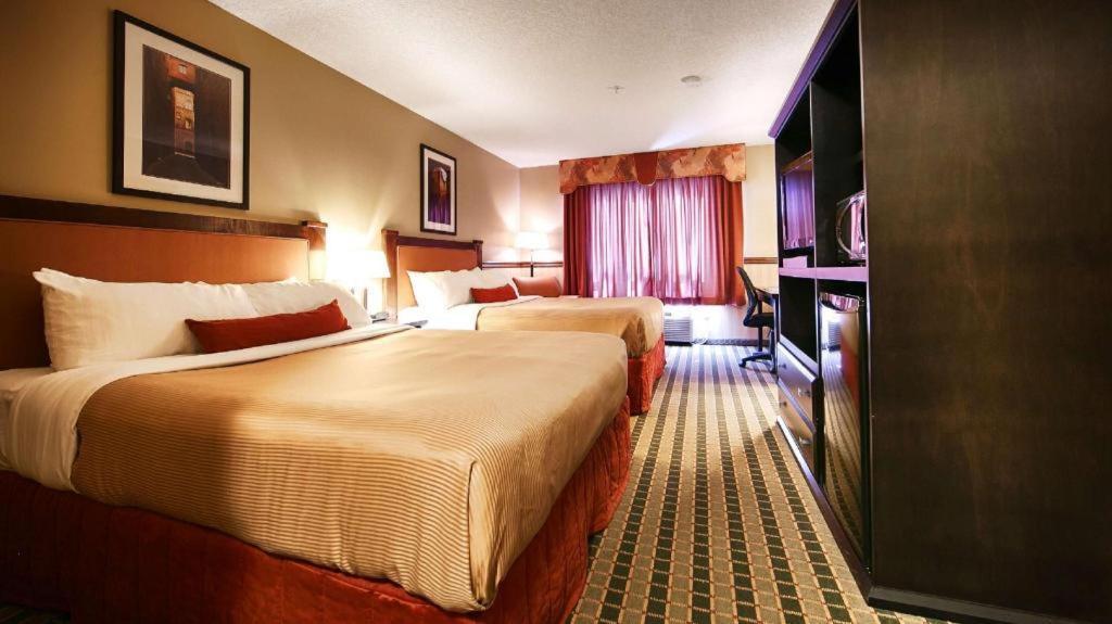 Best Western Diamond Inn Three Hills Eksteriør billede