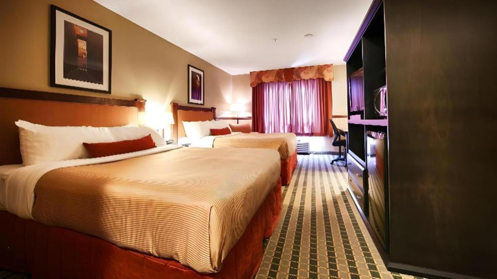 Best Western Diamond Inn Three Hills Eksteriør billede