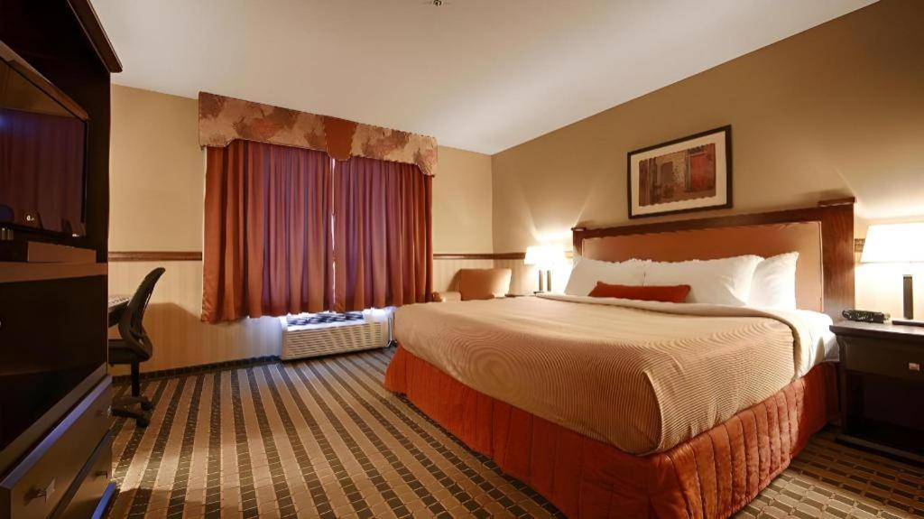 Best Western Diamond Inn Three Hills Eksteriør billede