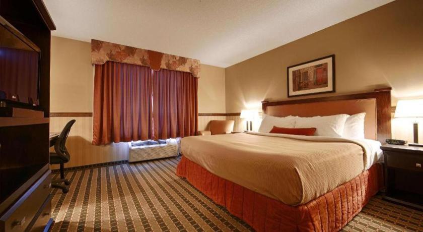Best Western Diamond Inn Three Hills Eksteriør billede